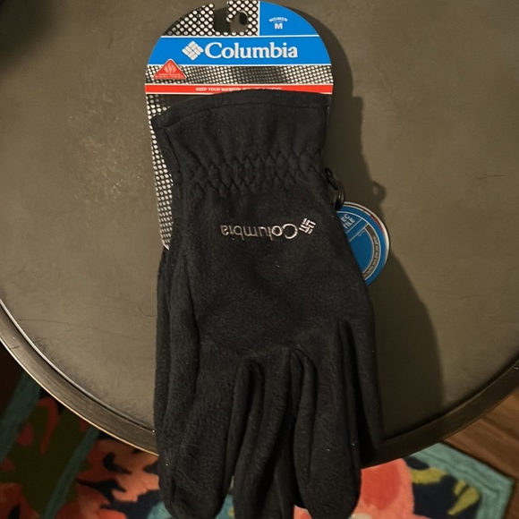 Womens Columbia gloves - Picture 3 of 3
